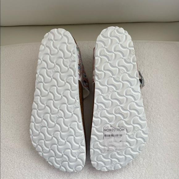 Birkenstock Gizeh Sandal Soft Footbed - Picture 6 of 11